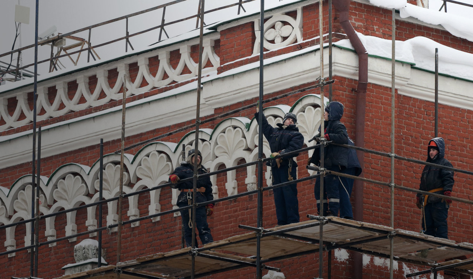 Подготовка к аттестации специалистов в области сохранения объектов культурного наследия (за исключением спасательных археологических работ), в области реставрации иных культурных ценностей | Обучение, аттестация, лицензирование